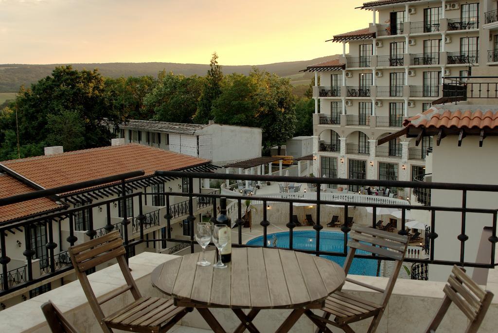 The Cliff Beach Apartments Obzor Exteriér fotografie